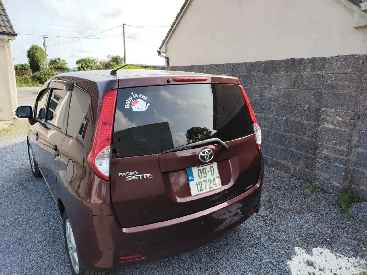 Toyota Passo Sette 7 seater, automatic - Image 3