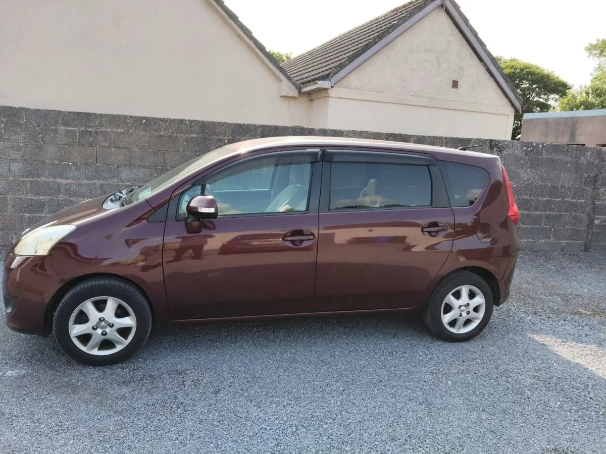 Toyota Passo Sette 7 seater, automatic - Image 4