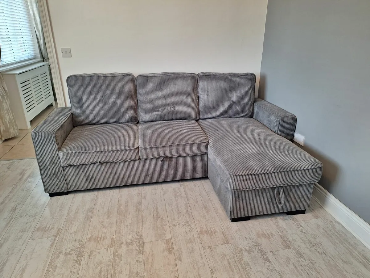 Couch - Image 1