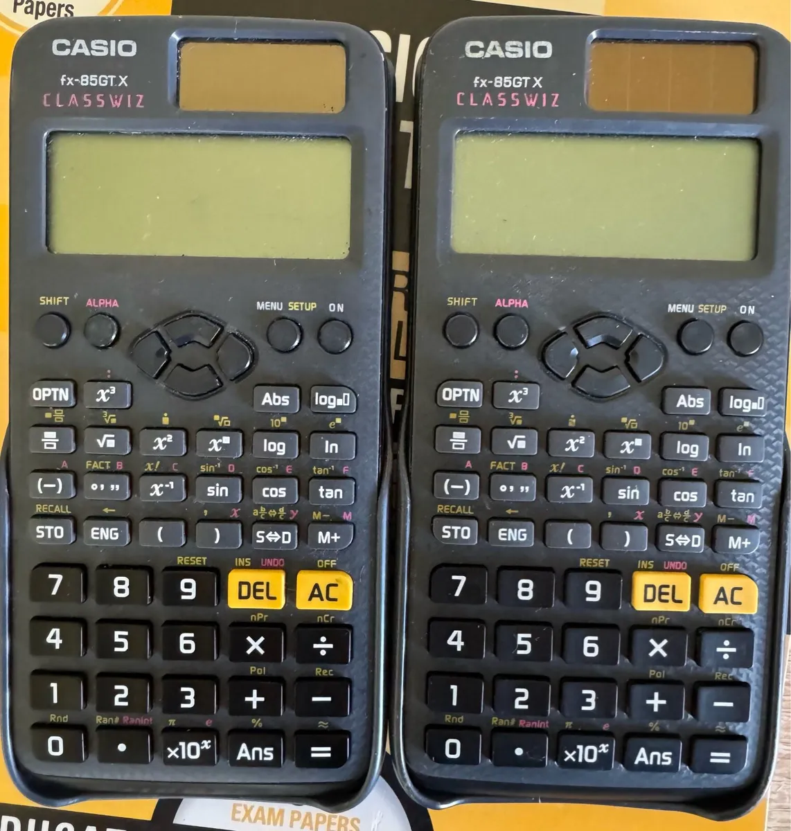 Casio fx85GT x calculators