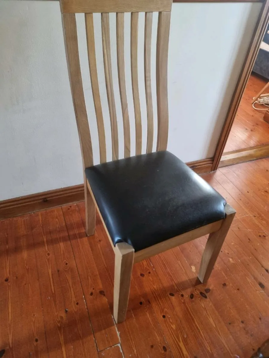 6 chairs - Image 2