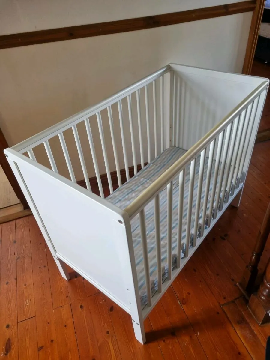 Cot - Image 2