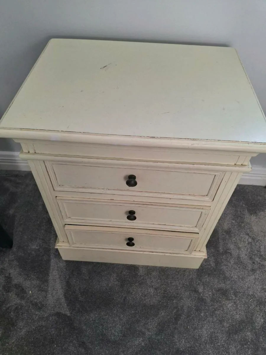 **FREE Bedside table *** Needs TLC - Image 1
