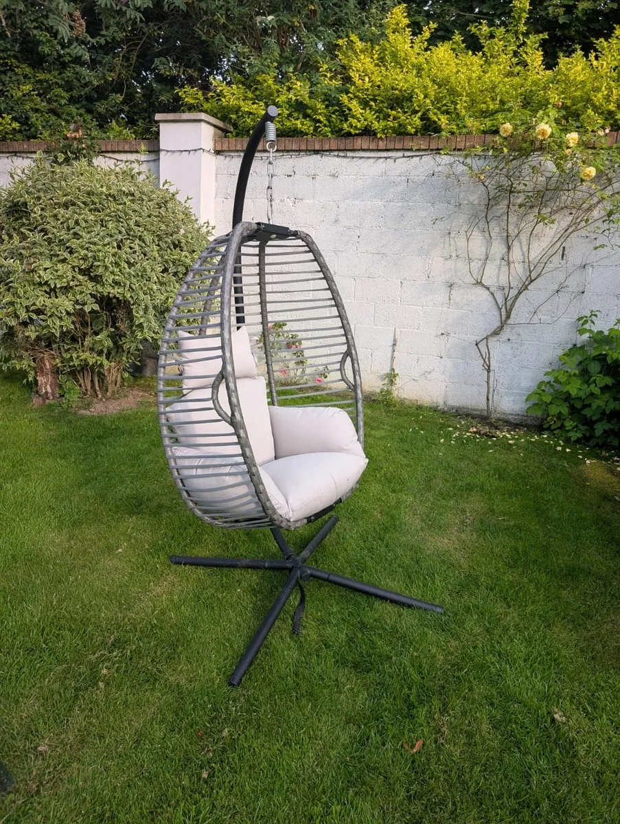 Garden egg chair - Image 2