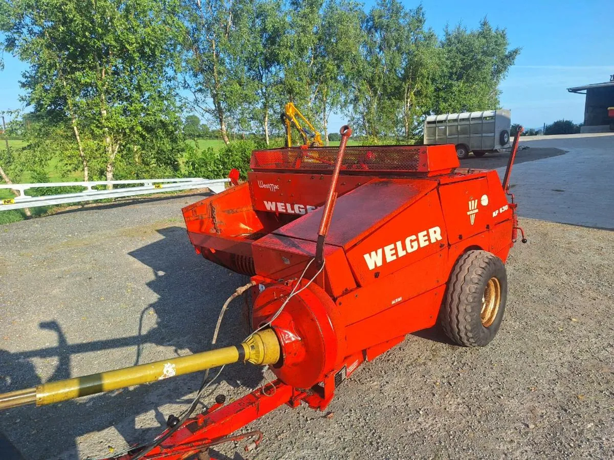 Welger AP 630 Baler / Flat 8 grab & Sledge - Image 1
