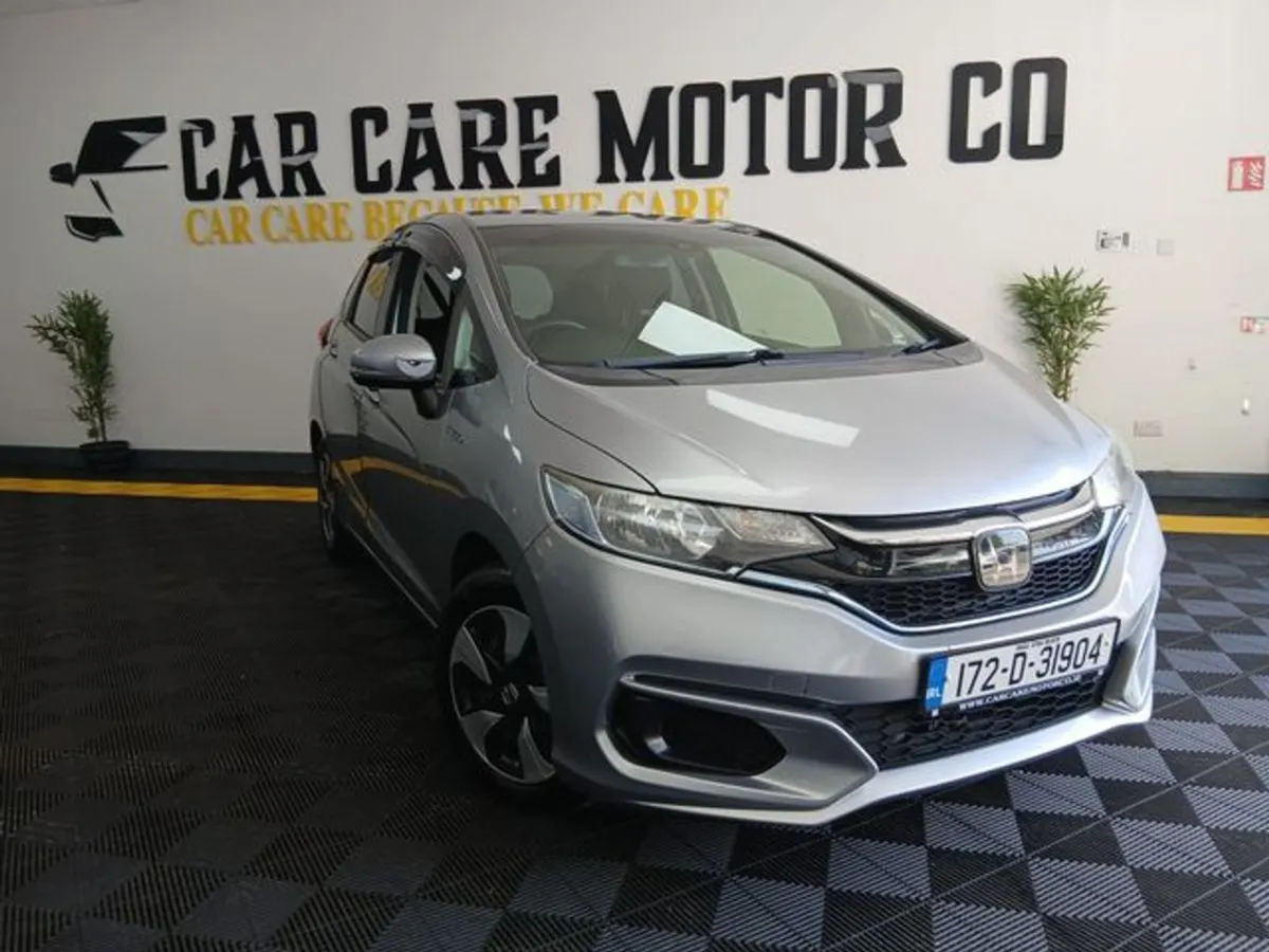 Honda Fit 1.5 Petrol/ Hybrid Automatic Finance Av - Image 4