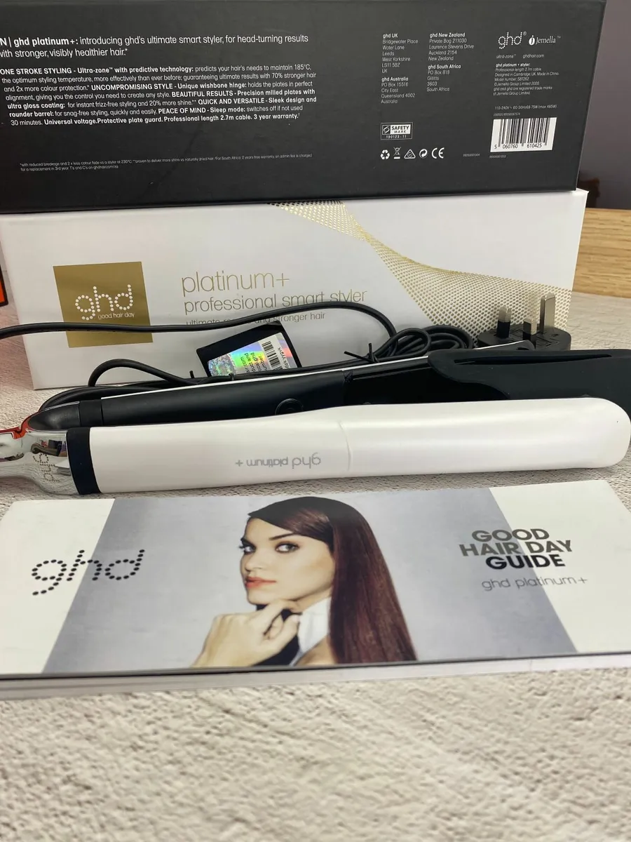 GHD PLATINUM+ PROFESSIONAL HAIR STRAIGHTENER (26MM - Image 2