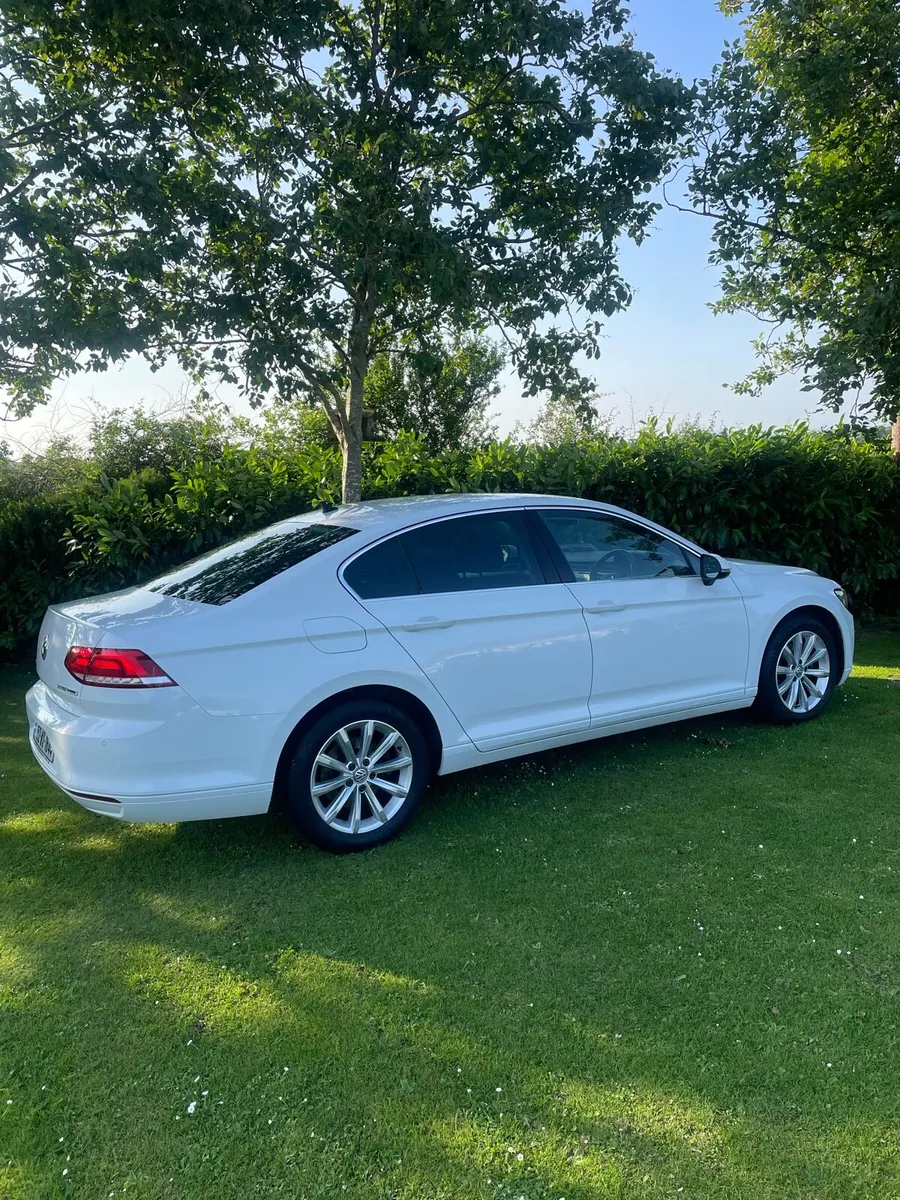 2015 2l tdi Volkswagen Passat - Image 1