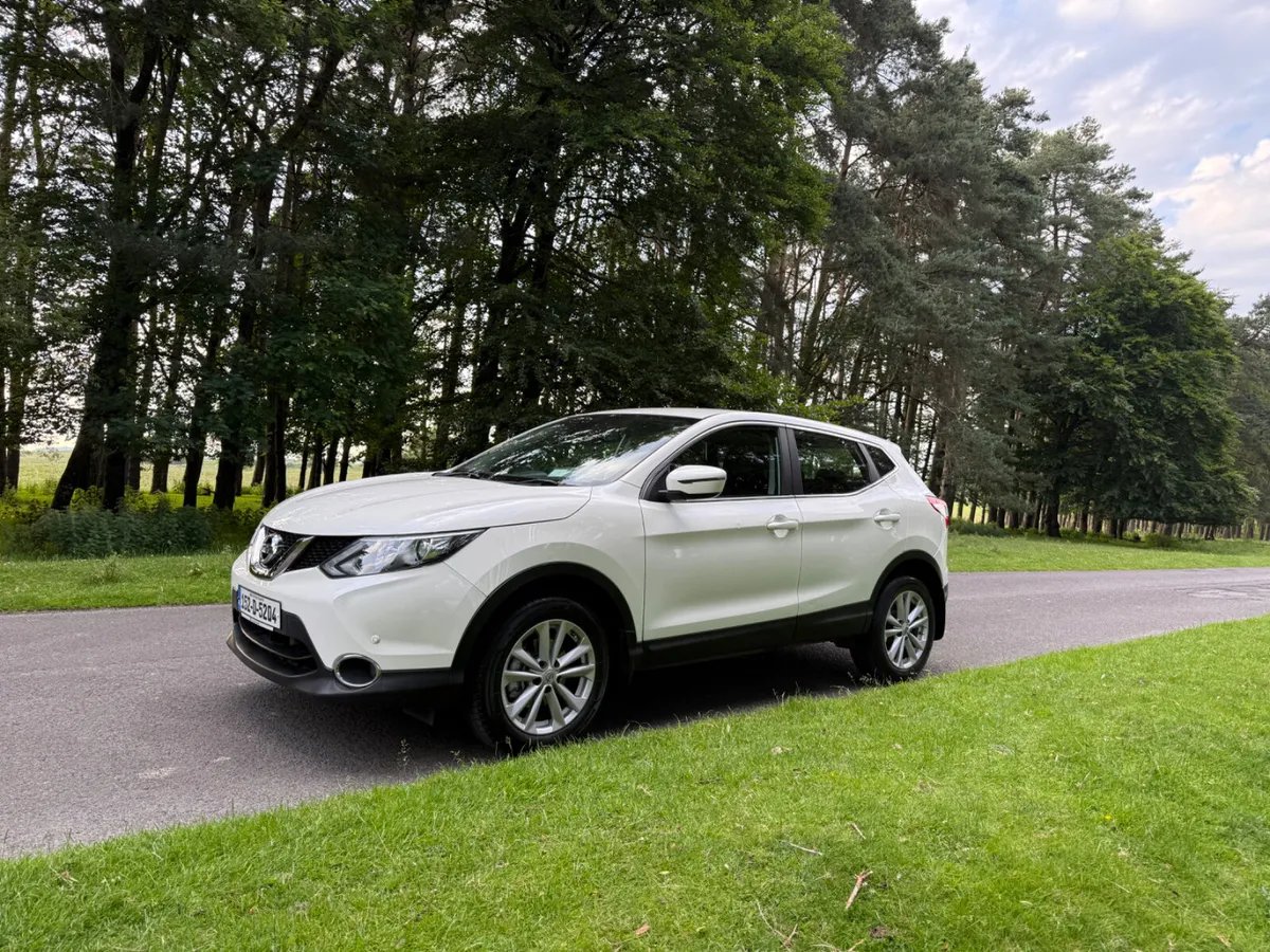 Nissan Qashqai 2015 Low KM - Image 3