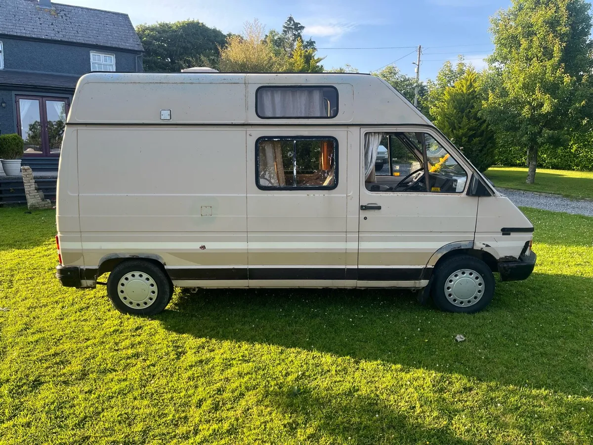 Vintage camper  van 2 berth - Image 4