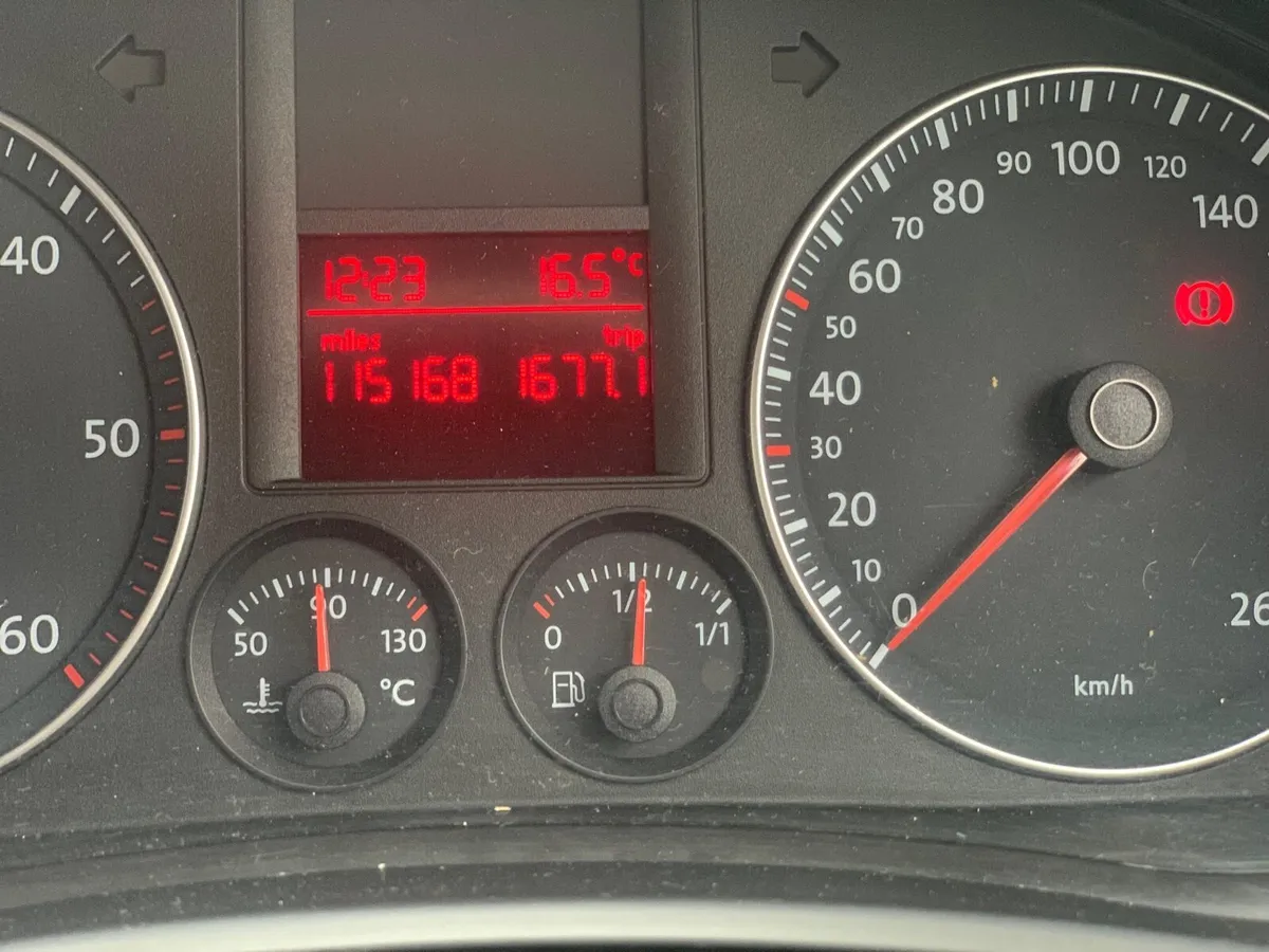 Golf mk5 07 1.9 diesel engine very good condition - Image 3