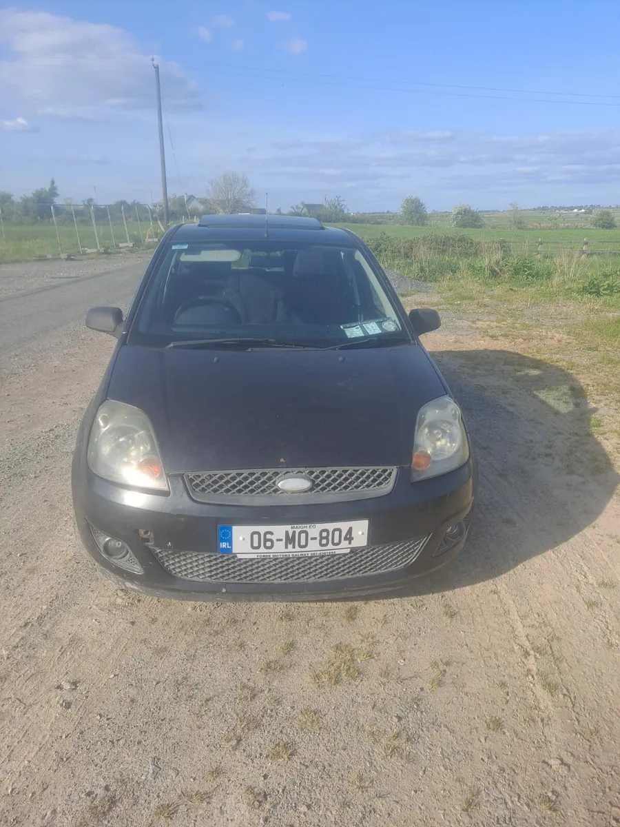 Ford fiesta - Image 2
