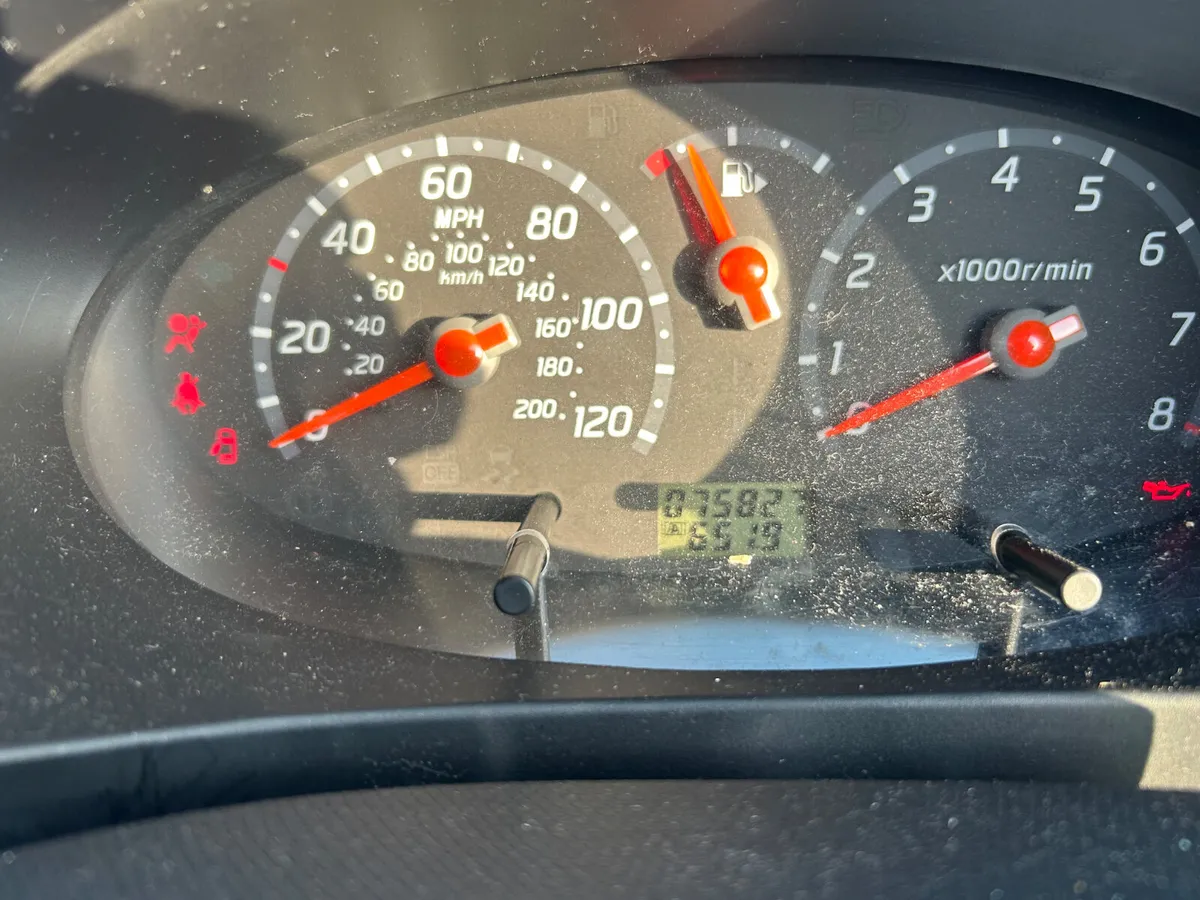 Nissan Micra 2005 - Image 2