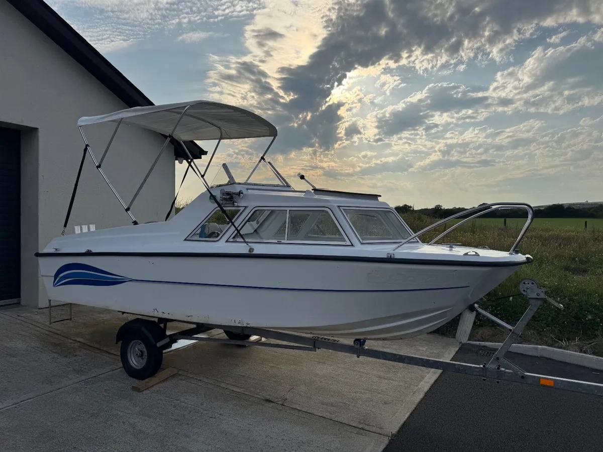 Microplus 503 Boat - Image 3
