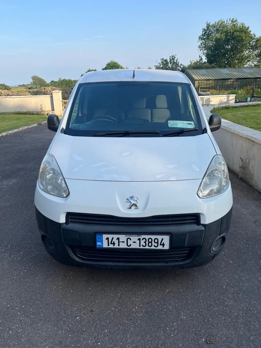 Peugeot - Image 1