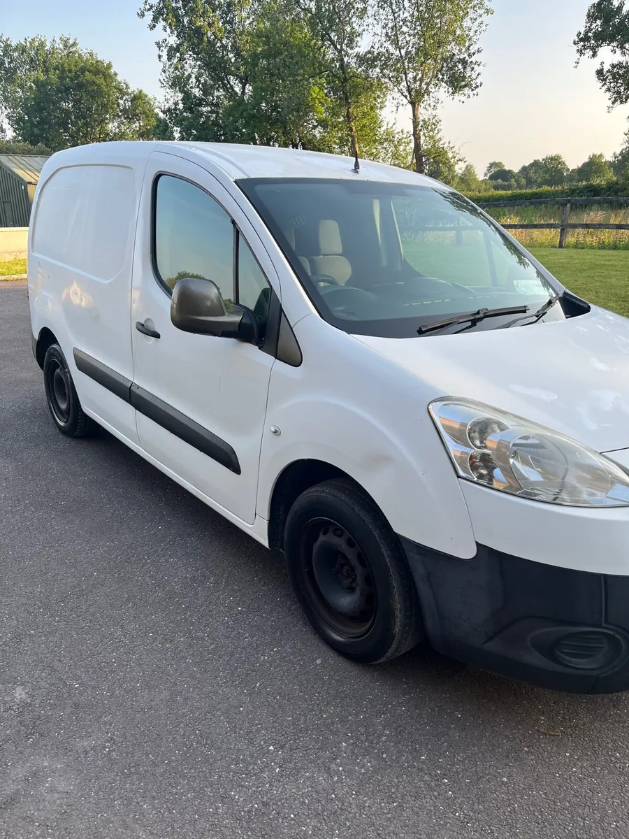 Peugeot - Image 2