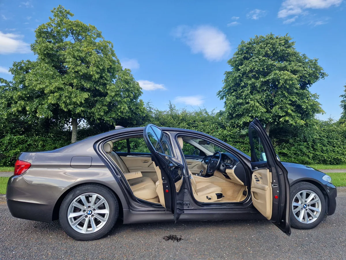 BMW 520 SPORT, AUTO LOW KMS, NEW NCT SUPERB - Image 3