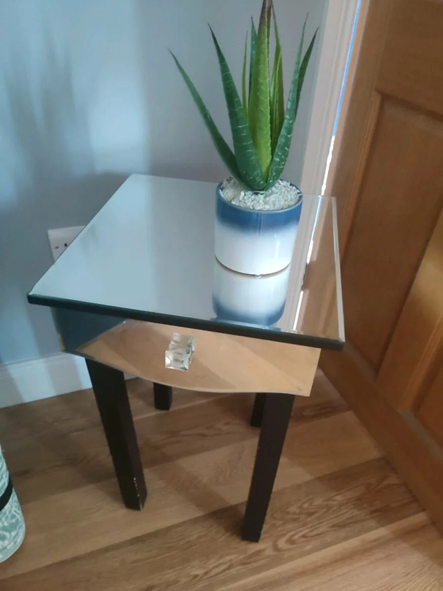 Lamp Table  Drawer  mirror effect