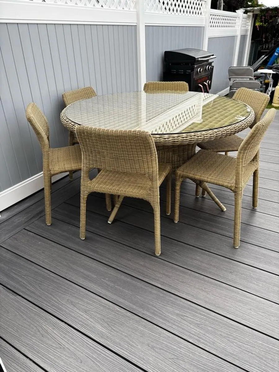 Garden Table & 6 Chairs - Image 1