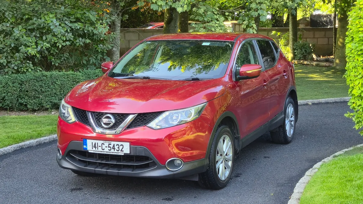 Nissan Qashqai SV 1.5DCi 110HP Manual - Low KMs - Image 3