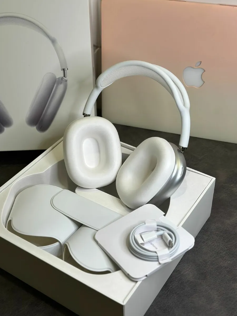 AirPods Max - Image 1