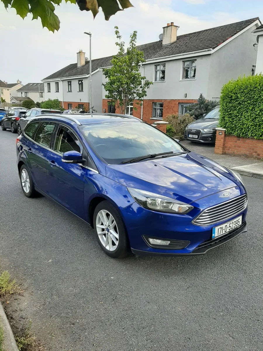 2017 ford focus  estate 1.5 tdci zetec - Image 1