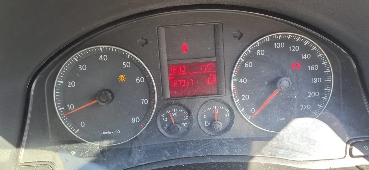 Volkswagen Golf 2007 - Image 2
