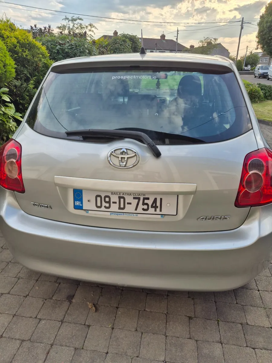 Toyota Auris 2009 - Image 3