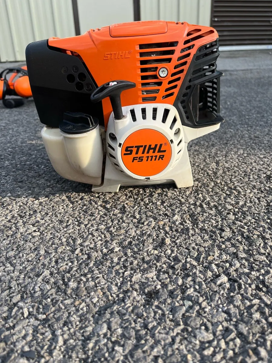 Stihl FS111R Strimmer - Image 1