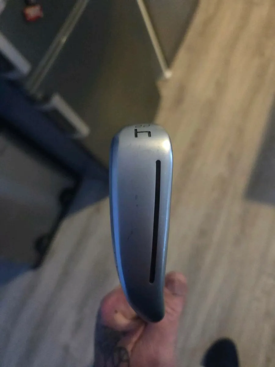 Taylormade pDHY 4 utility - Image 2