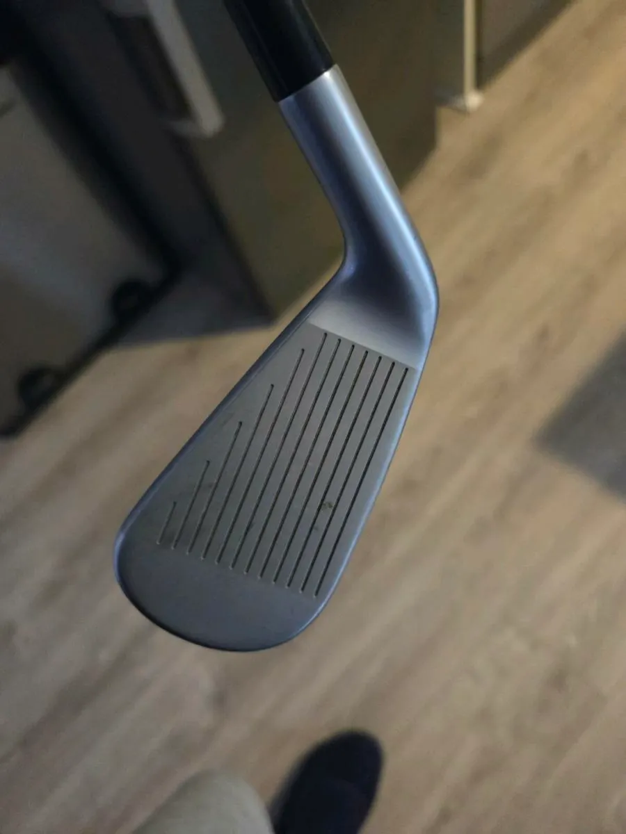 Taylormade pDHY 4 utility - Image 3
