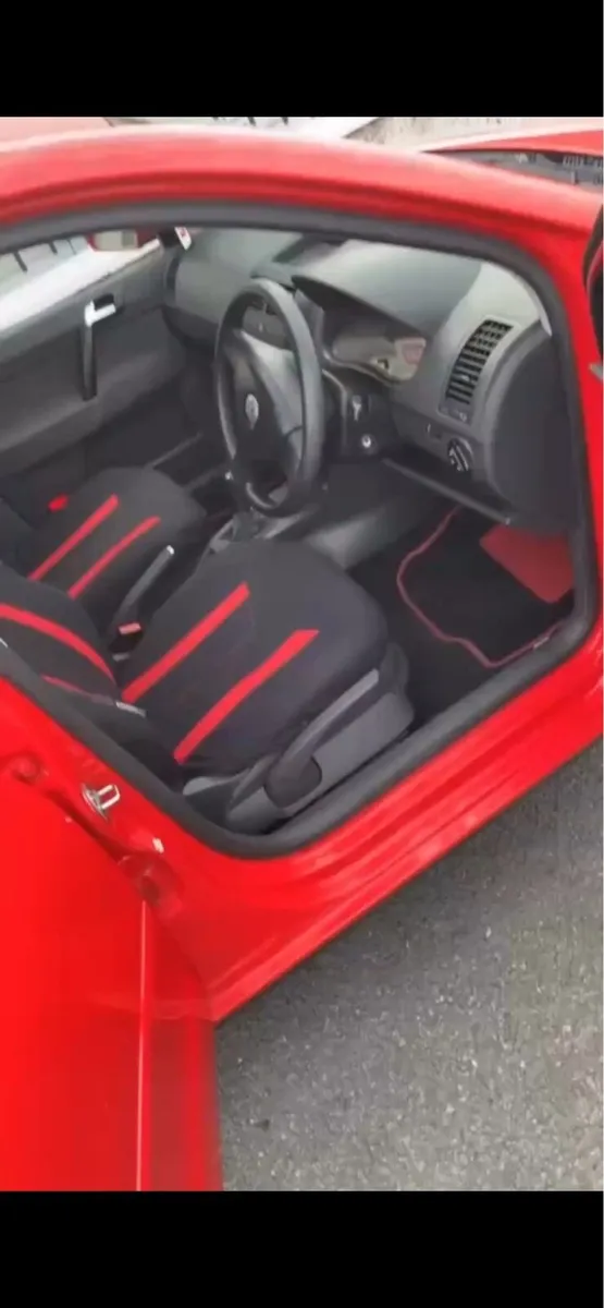 Car - Image 3