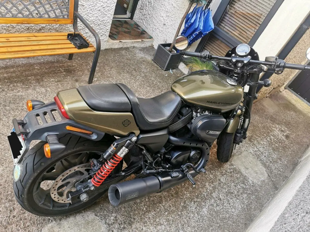 Harley Davidson Street Rod 750 - Image 4