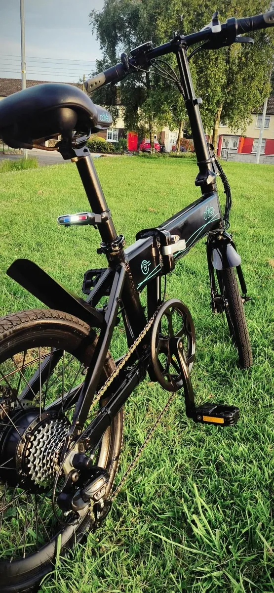 Fiido D4s foldable electric bike - Image 2