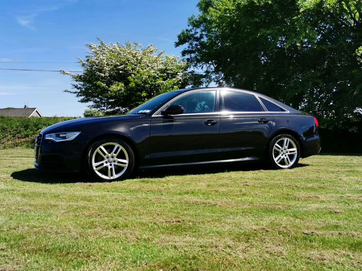 Audi A6 2014 –Manual – Main dealer service history - Image 3