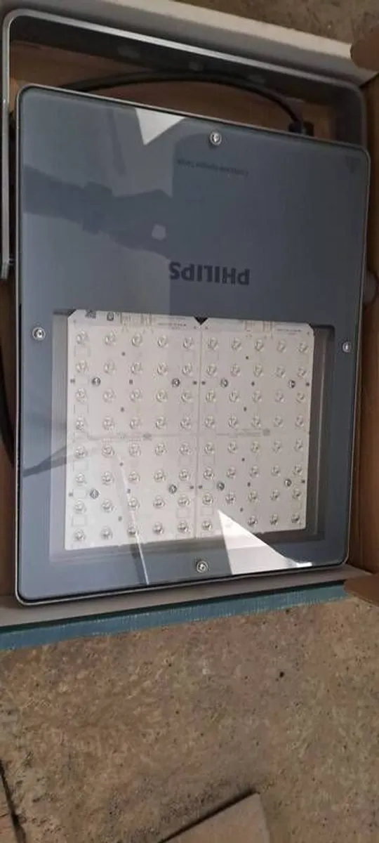 philips led floodlight 210w - Image 2