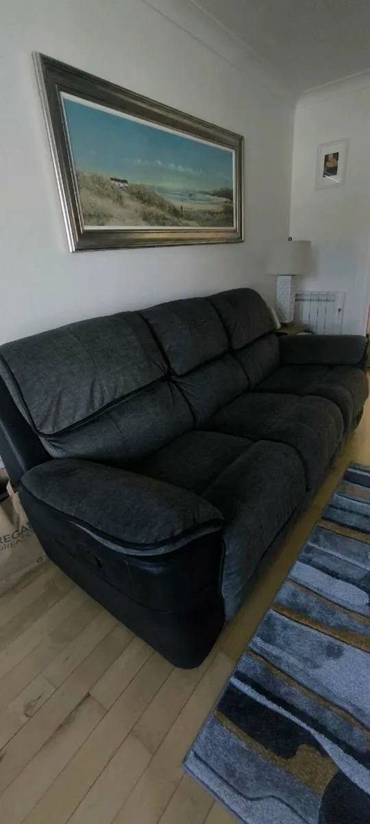 Recliner 3 seat sofa - Image 2