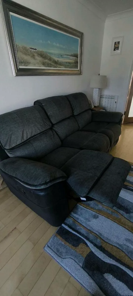 Recliner 3 seat sofa - Image 3