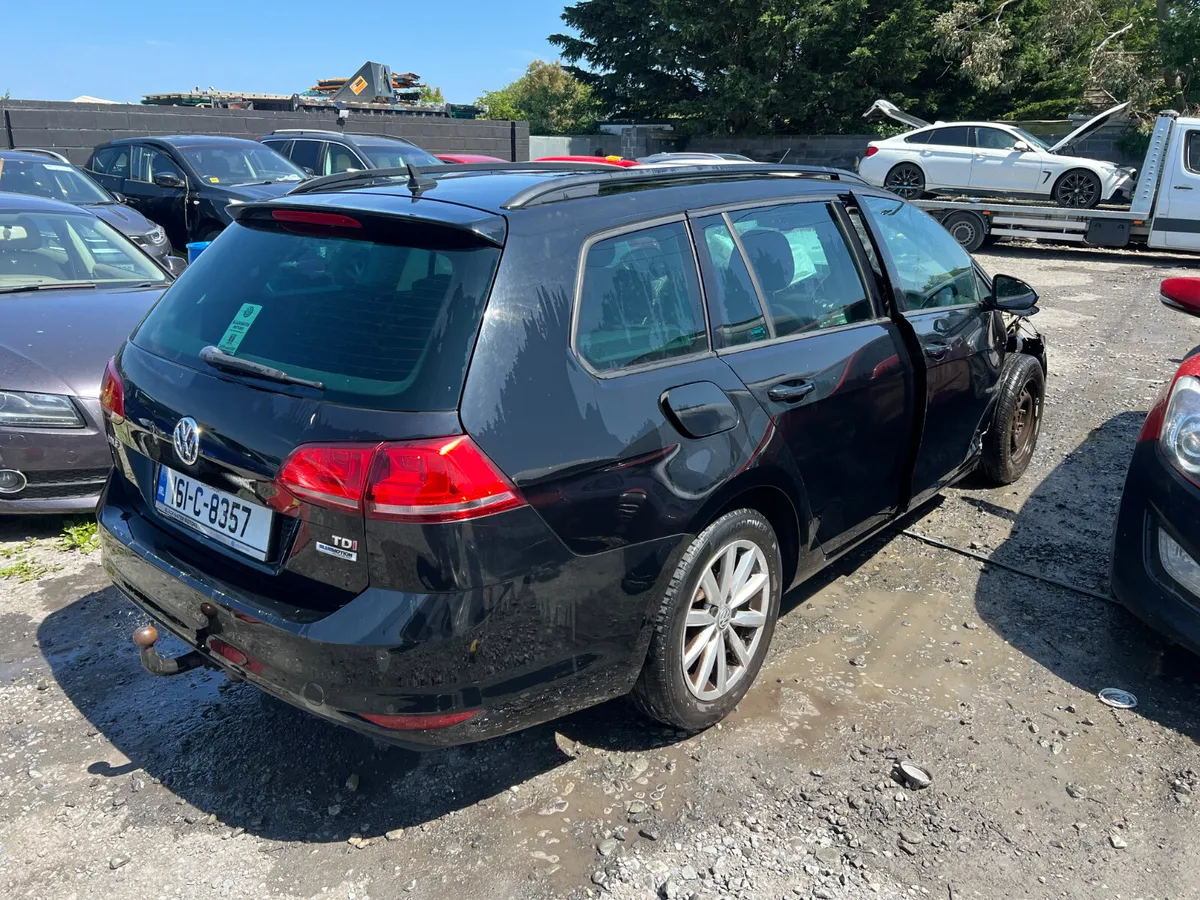 2016 Vw Golf 1.6 Tdi Lounge Model - Image 3