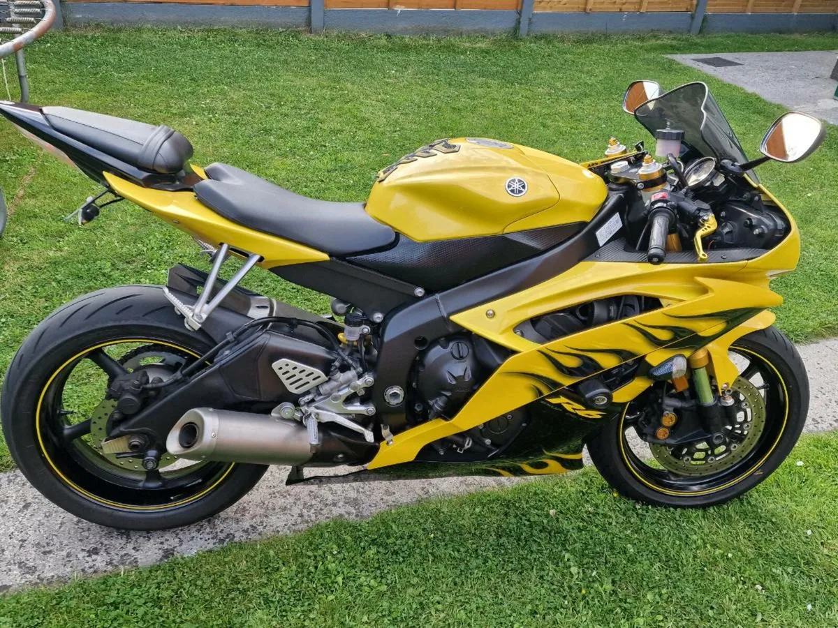 2008 Yamaha R6 - Image 2
