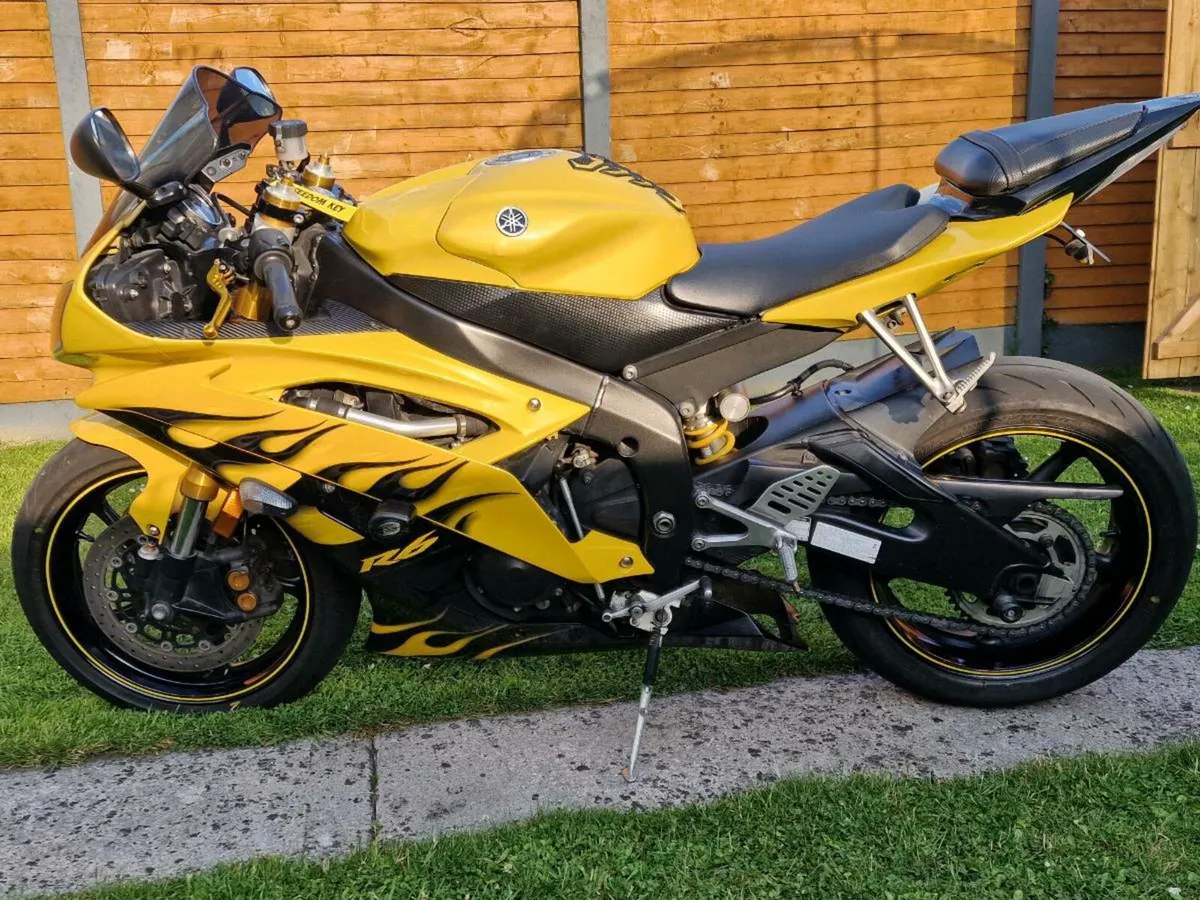 2008 Yamaha R6 - Image 4