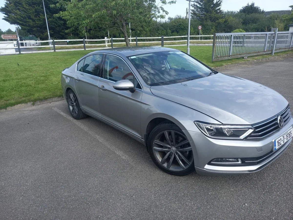 Volkswagen Passat - Image 2