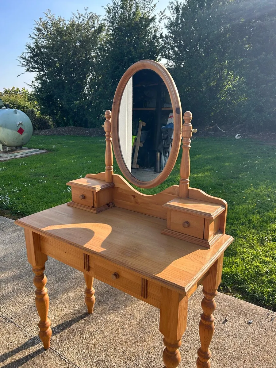 Pine dresser with mirror for sale - Image 1