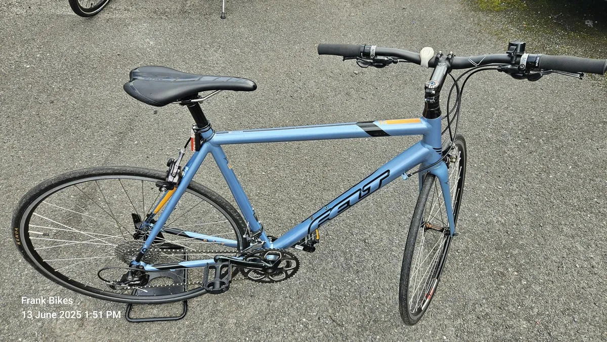 Road Bike Felt EXCELLENT CONDITION - Image 1