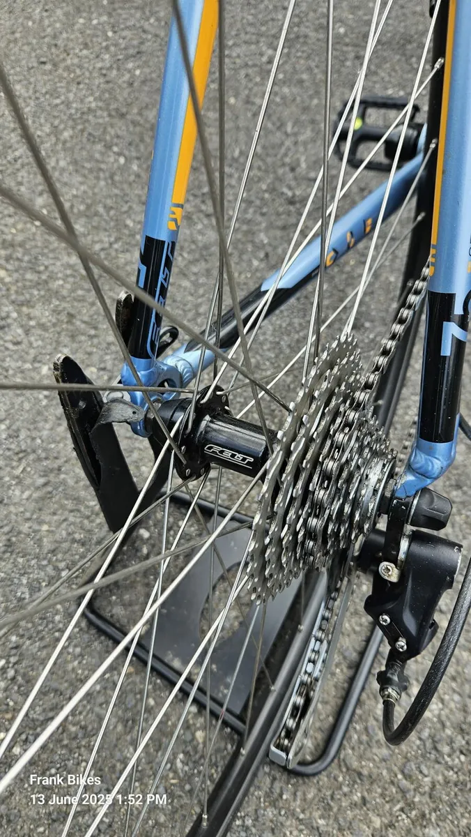 Road Bike Felt EXCELLENT CONDITION - Image 3