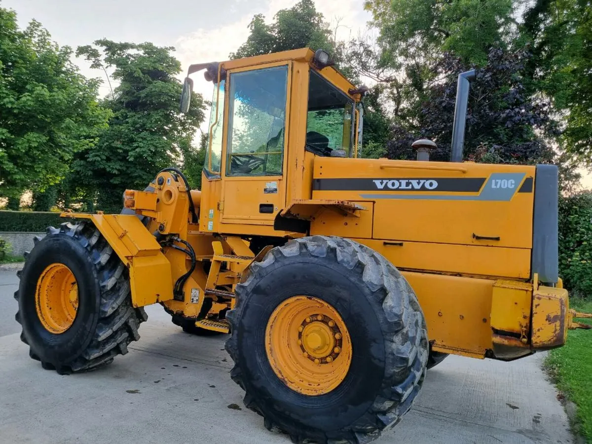 Volvo L70c 1998 - Image 2