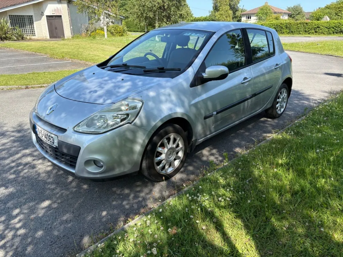 Renault Clio 3 1.2 16V Royale 3DR 5DR - Image 2