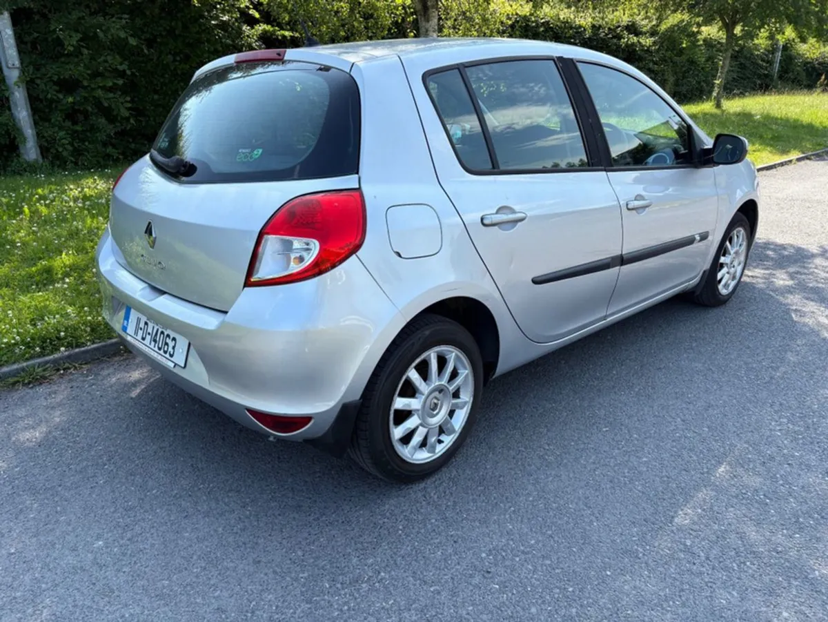Renault Clio 3 1.2 16V Royale 3DR 5DR - Image 3