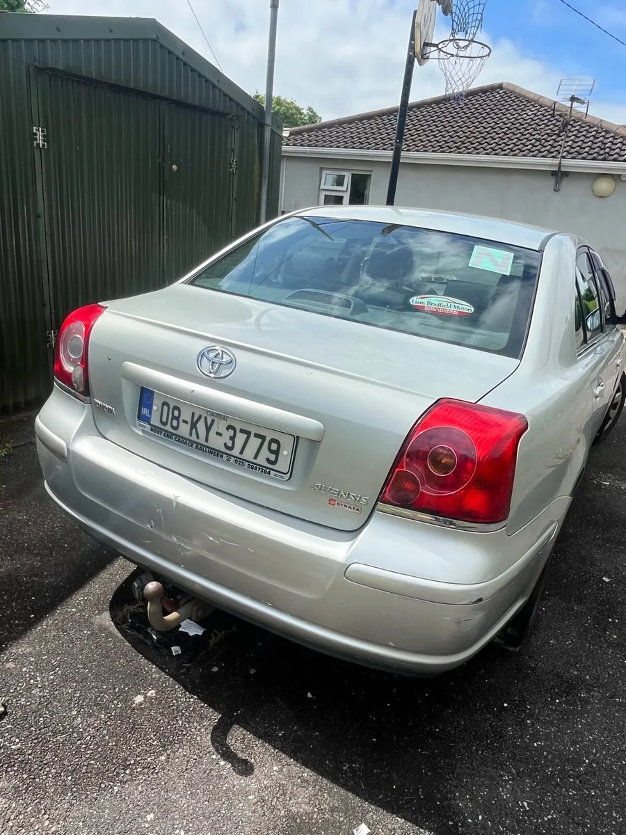 Toyota avensis - Image 4