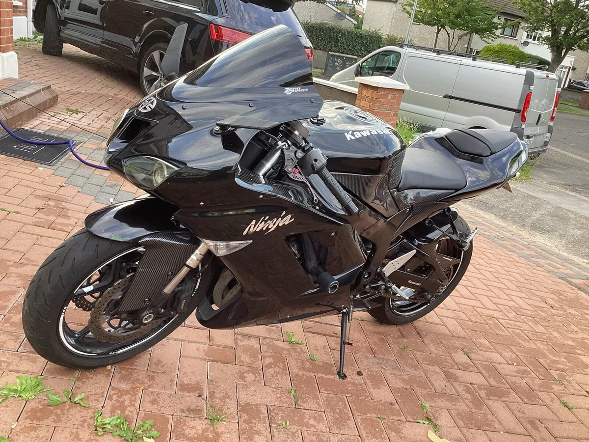 Kawasaki ZX6r - Image 4